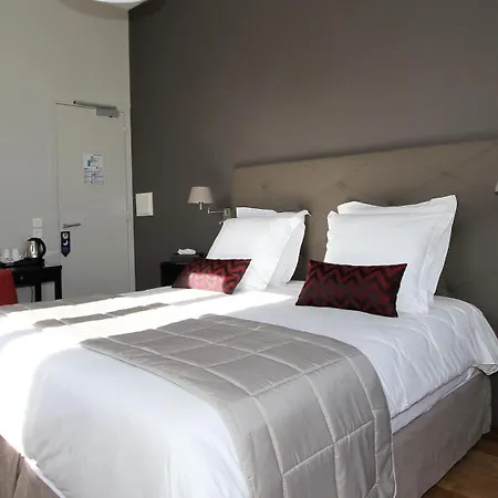 Hotel Manoir De Montigny