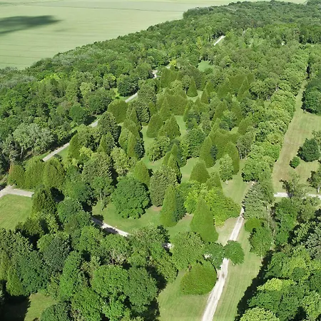 Manoir De Montigny * Russy-Bemont