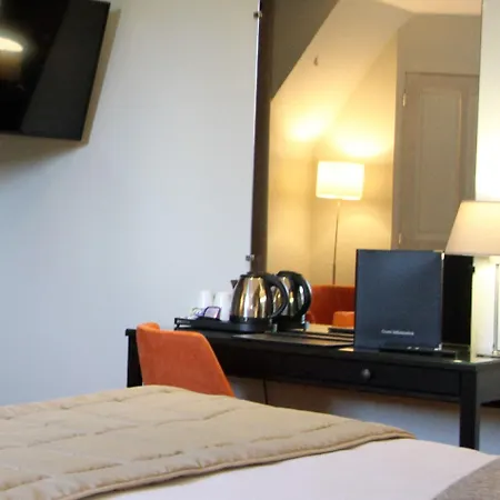 Manoir De Montigny 酒店 Russy-Bemont